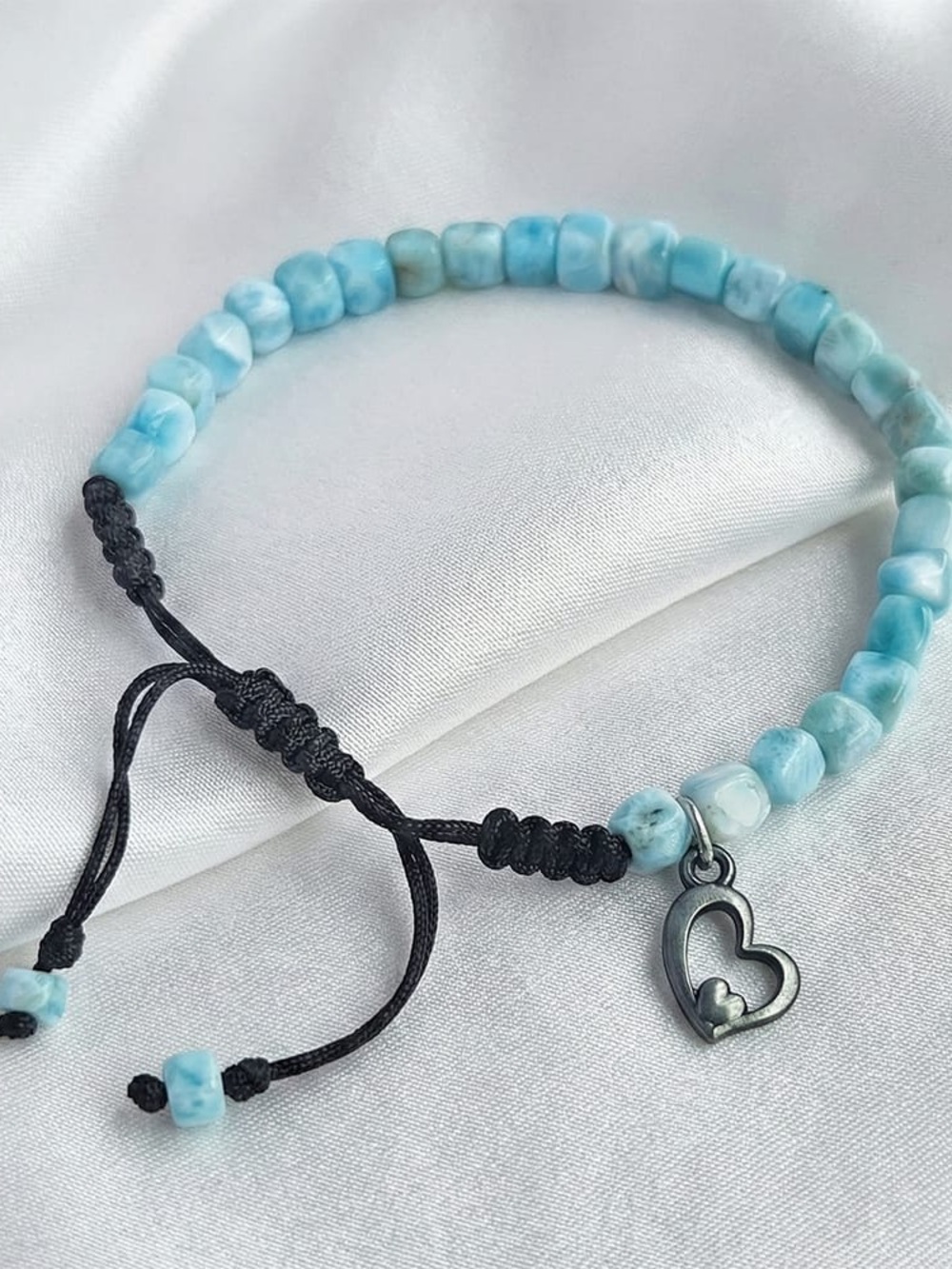 Marahlago Larimar Breeze Heart adjustable Macrame Bracelet ~ New - Picture 4 of 8